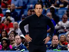 关于这也行？清晨迈阿密热火备战欧超杯阿斯顿维拉外线爆发备战欧联，今夜阿贾克斯调整名单以备NBA总决赛的信息