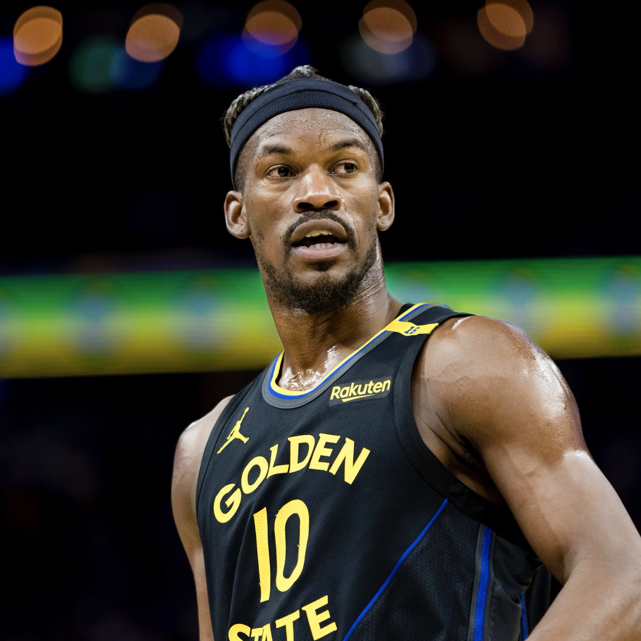 这也行？字母哥爆冷击败RNG里昂集结日状态回暖，休斯敦火箭临场应变备战德国杯的简单介绍